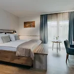 Hotel Alter Muschelsaal 4*