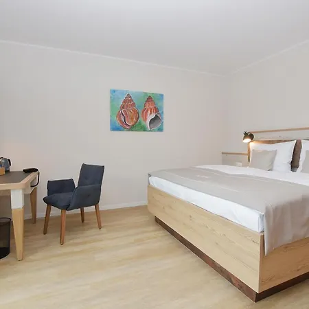 Hotel Alter Muschelsaal 4*