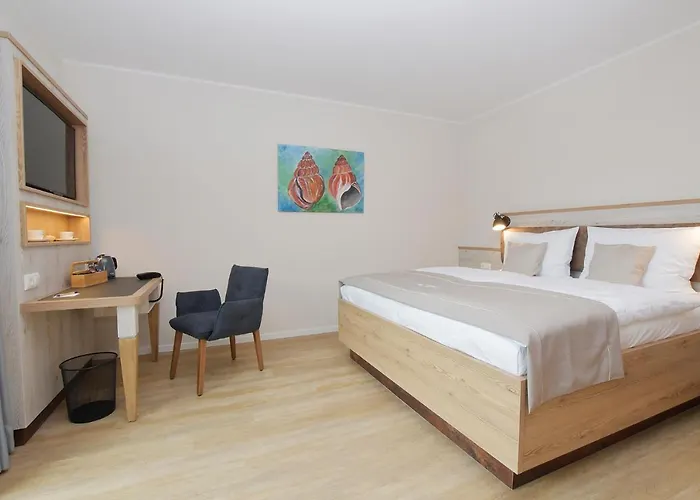 Hotell Alter Muschelsaal 4*